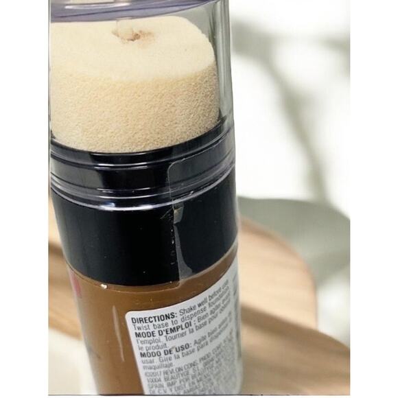 Revlon PhotoReady Insta Filter Liquid Foundation 450 Mocha .9 Fl Oz - Picture 4 of 8